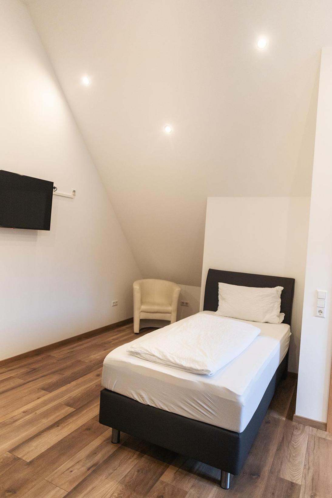 Gasthaus Kranz Lausheim Habitación foto